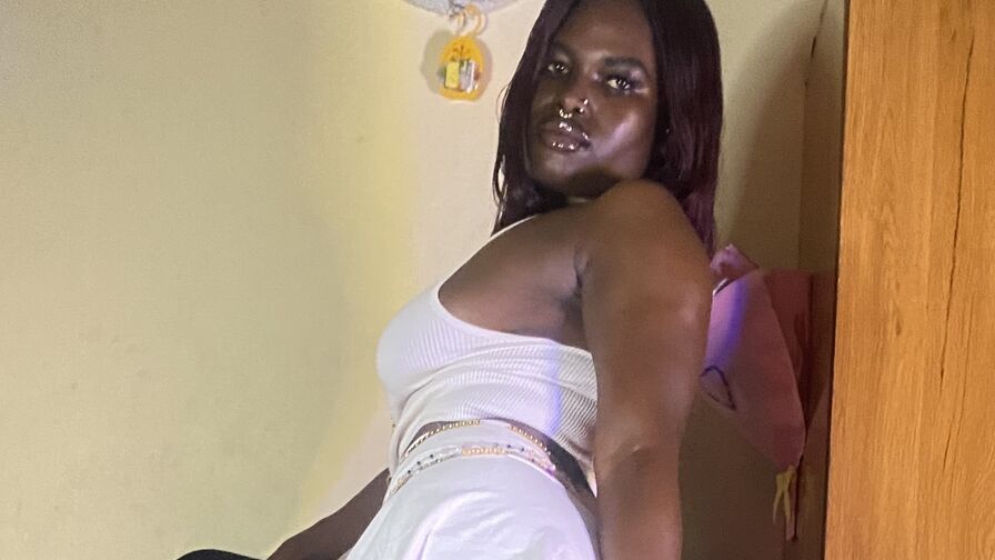 Discover BellaChristian VIP show