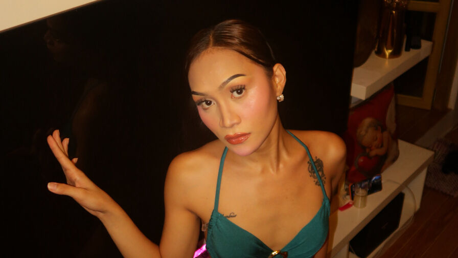 MarigonaCarolina live cam model