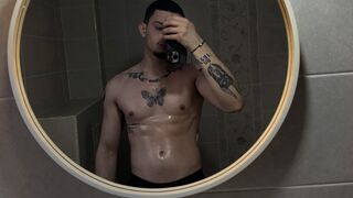 OscarGriffin Live Webcam on LiveJasmin