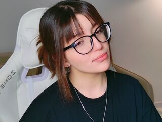 JennieNoir]