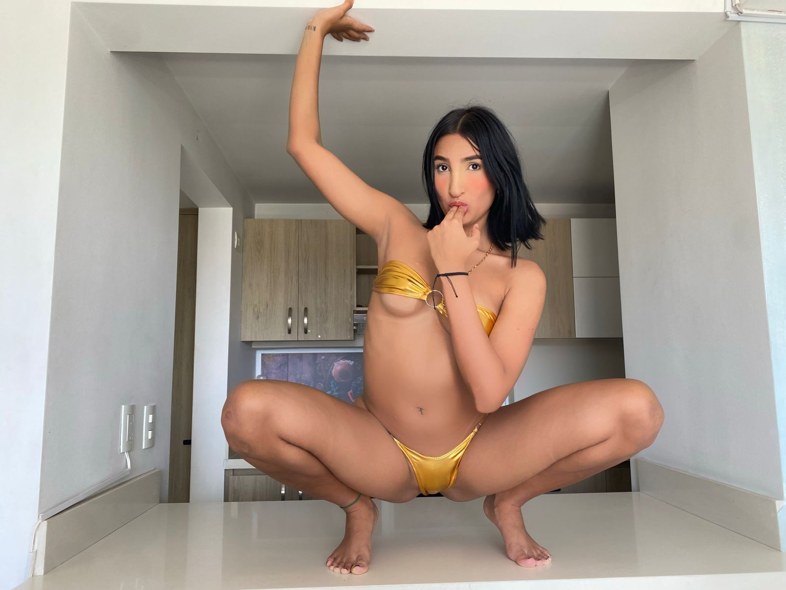 Live cam for AmbarDilucas