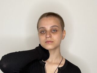 MargrettHussar Selfie Gallery