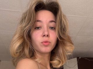 amateur sex cam SilvaShintaku