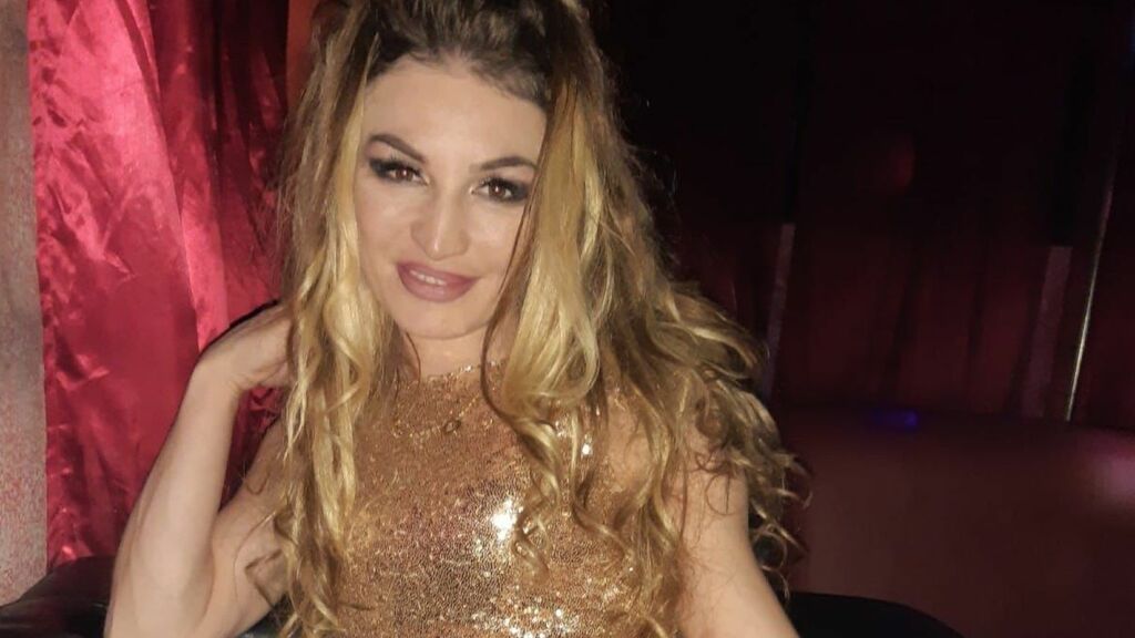  online at GirlsOfJasmin