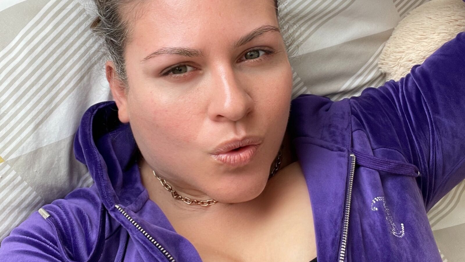 DeniseJJ erotic portrait