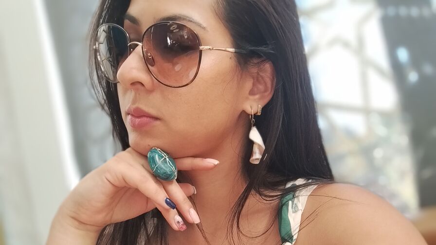 Discover SamiraHabib on YoniPorn.com