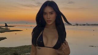 MiyaBear similar adult cam profile