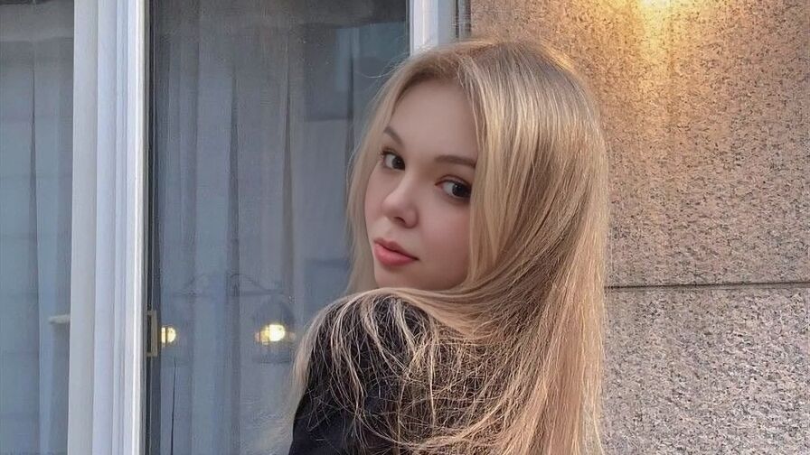 VIP Live Sex Chat with AnnaSebastian