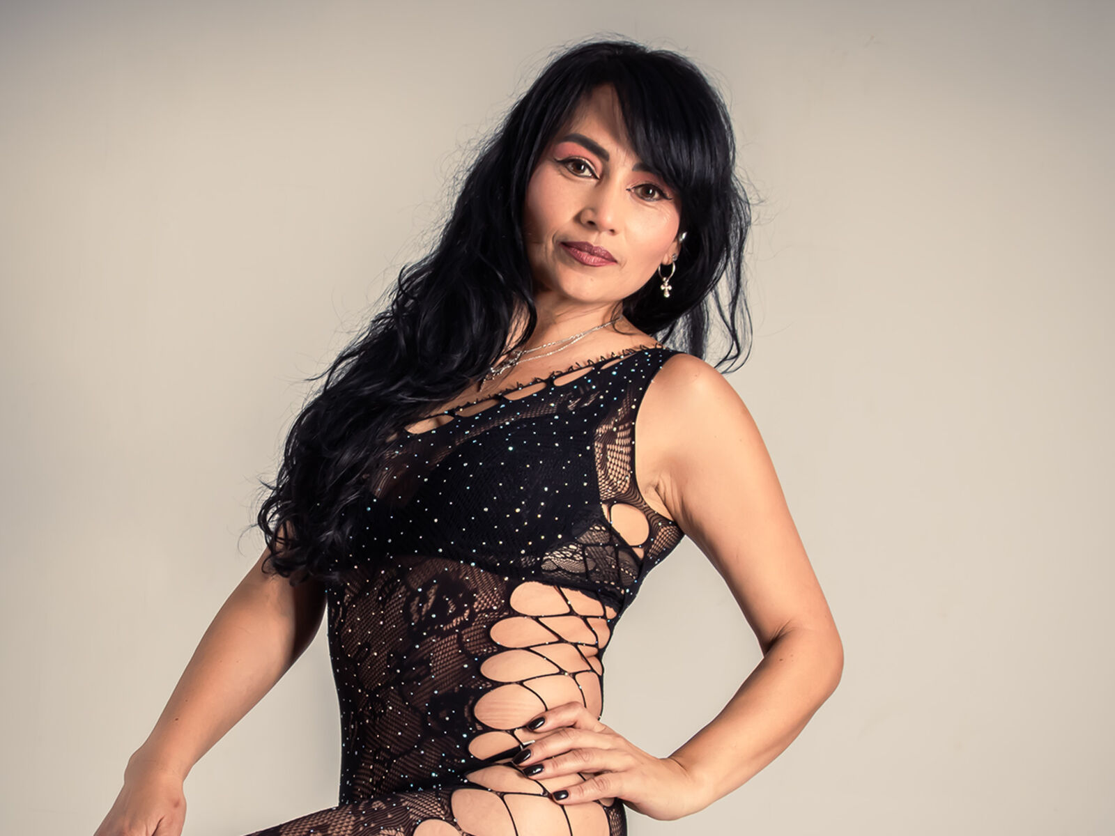 Live cam for NicolletteFontan