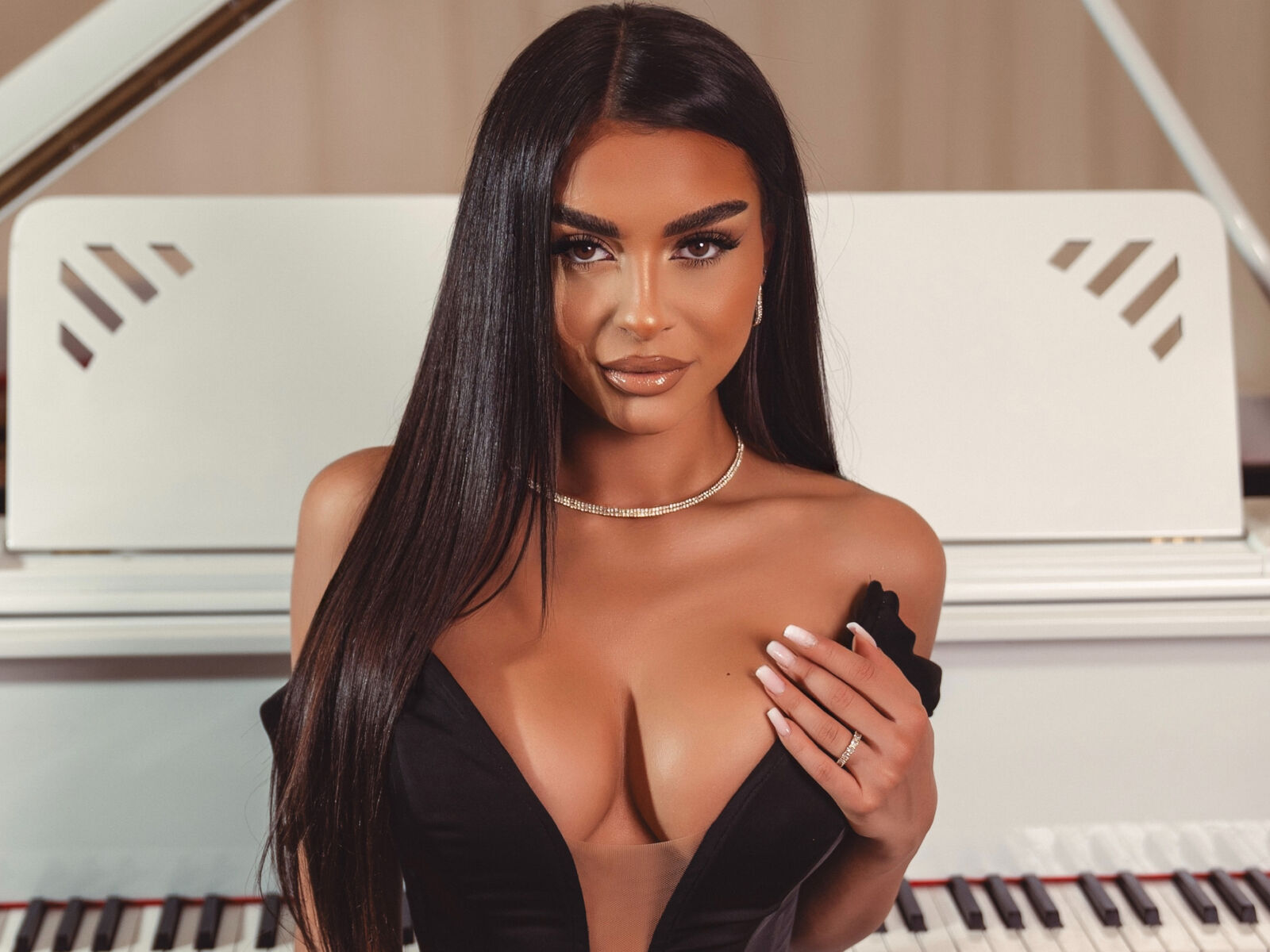 Live cam for LexyNess