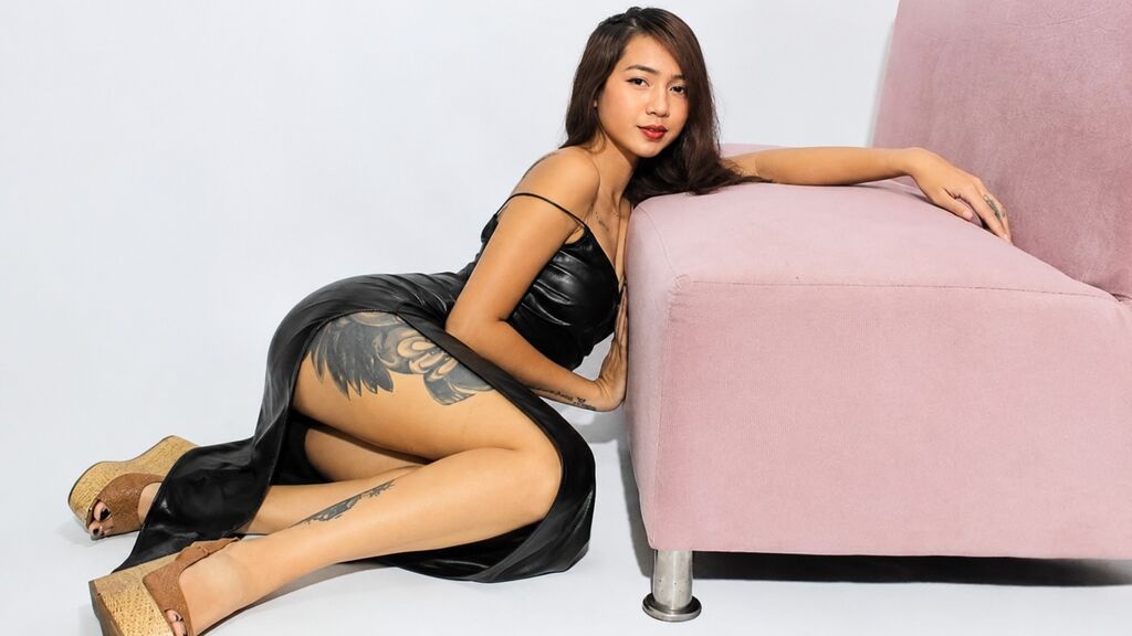 Statistics of SeleneEverly cam girl at GirlsOfJasmin