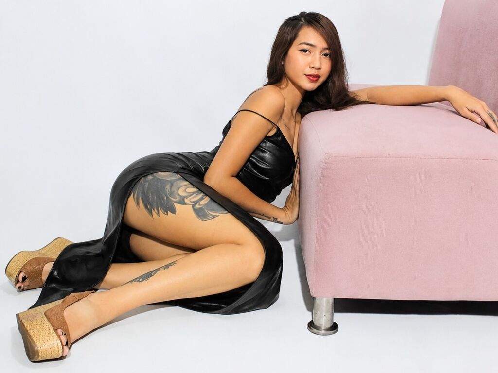 SeleneEverly age 24