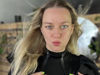 free webcam site AmindaRobin