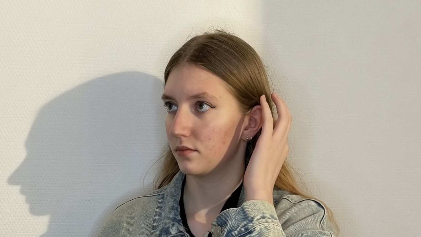 AmiEllert glamour portrait