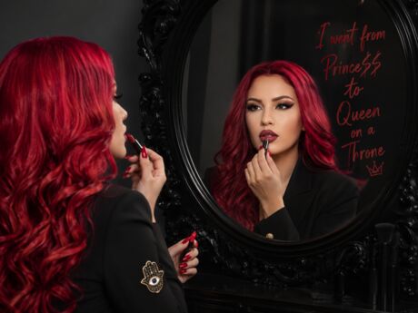Chat with AmbraBlair