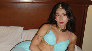 Free Nude AmariVersace