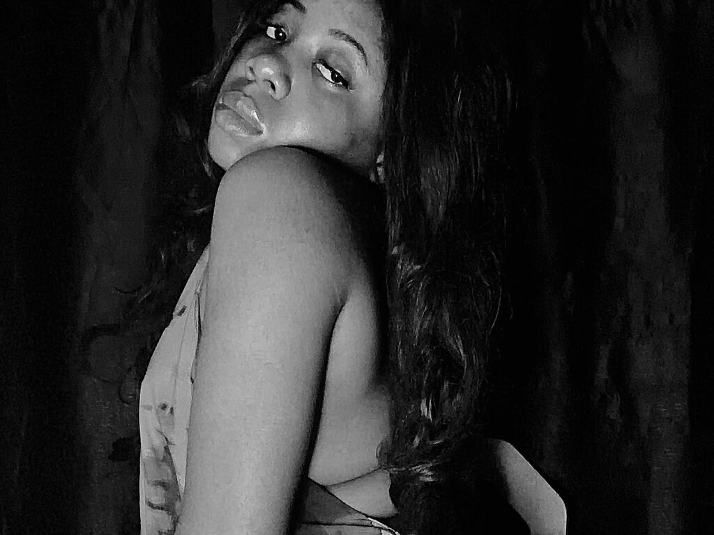 AlbertNina LiveJasmin fetish model room