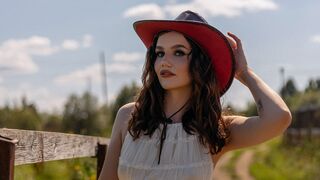 Free Nude ErikaCoper