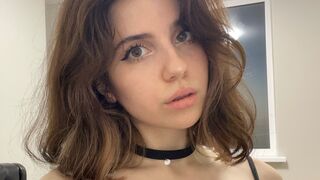 KatieDarke webcam
