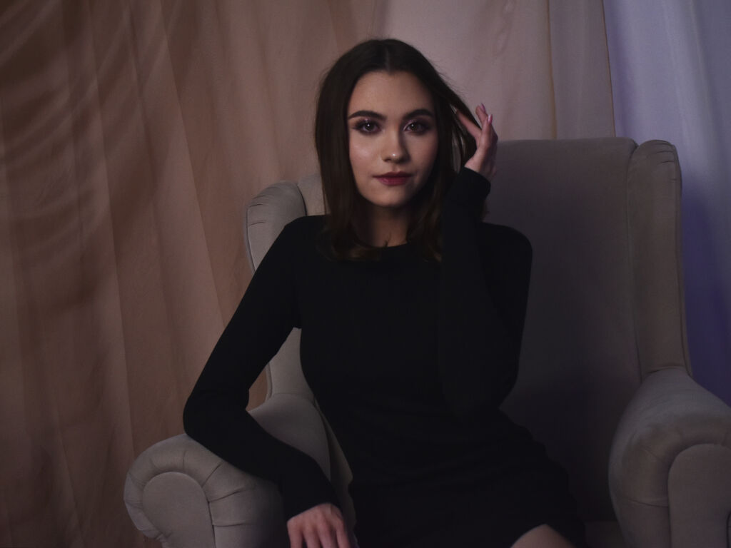 EllaCurtis Nackt