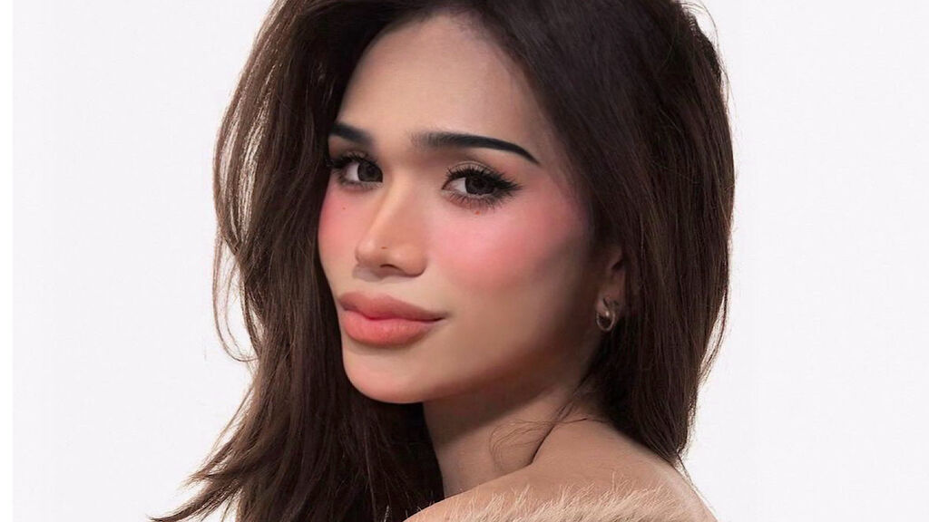 AthenaFamurri cover