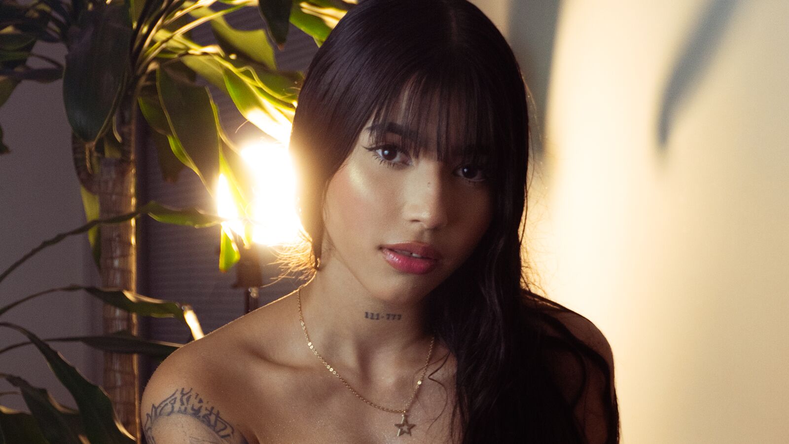 LisaLedger erotic portrait