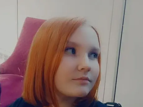 Chat with MaydaBucker