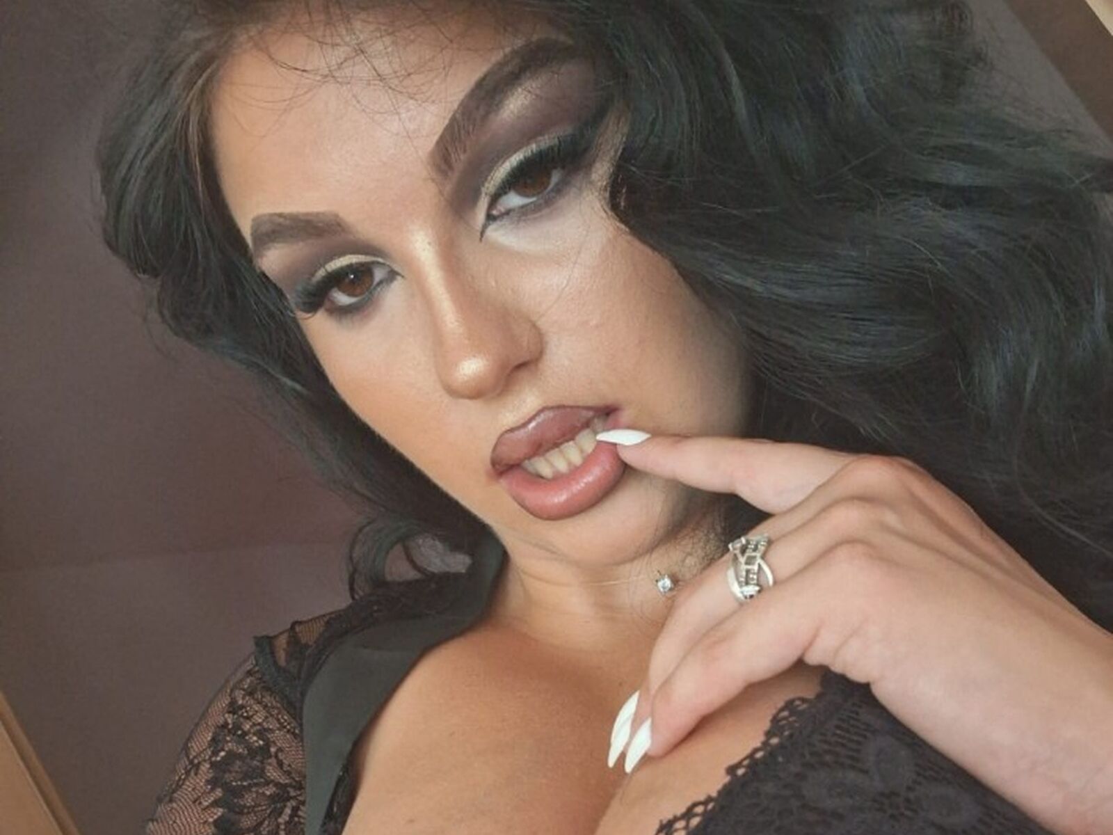 Live cam for IsabellGarcya