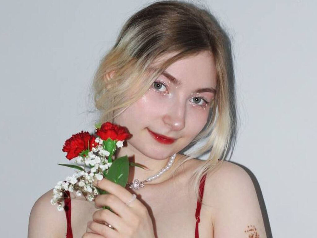 SandaPlocek live girl webcam profile