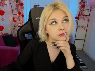 CoralineHills Porn Show