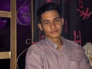 kinky chat JhonBigsauge