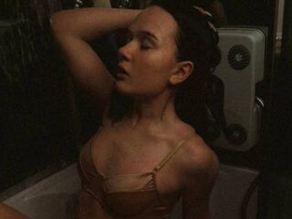 Webcam model DavinaHislip from LiveJasmin