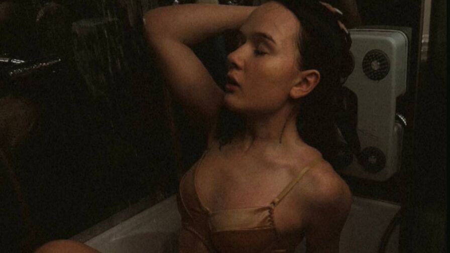 VIP Live Sex Chat with DavinaHislip