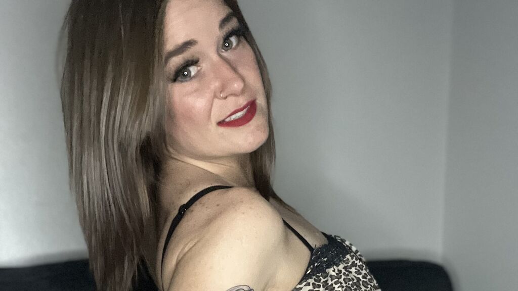 Watch Renegadebarbie live on cam on LiveJasmin