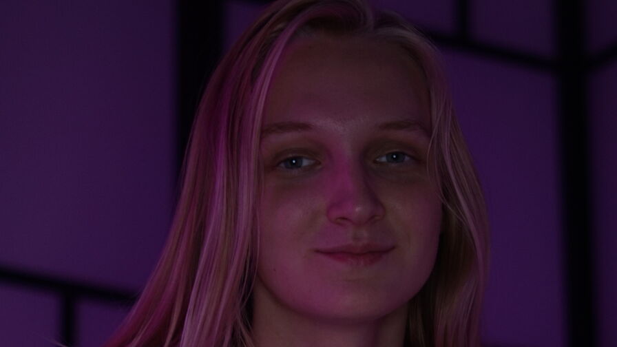 LilliamDittman's live cam