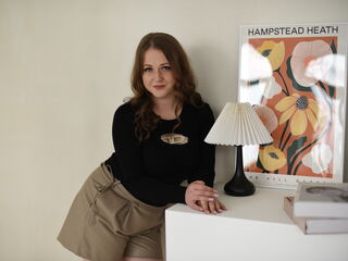 online free sex chat EliseShining