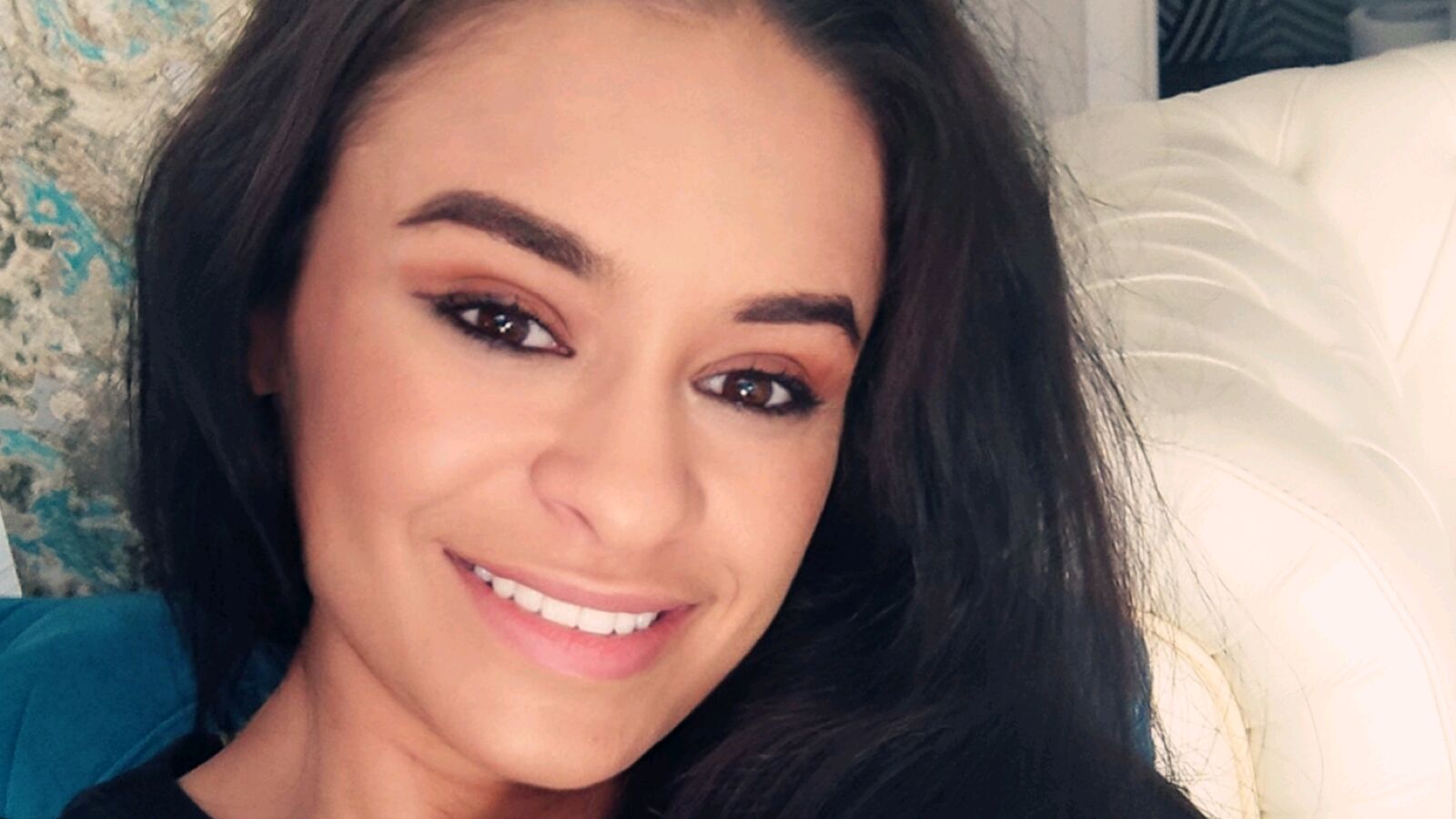 LindaClara erotic portrait