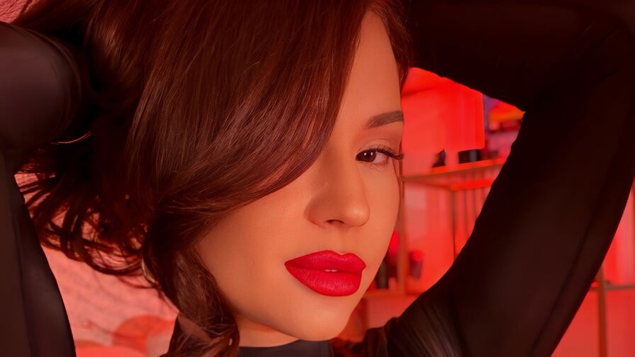Watch SelenaIvy live on Widestreams