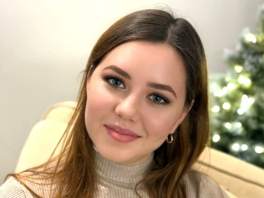 ElizabethHunsen Nackt