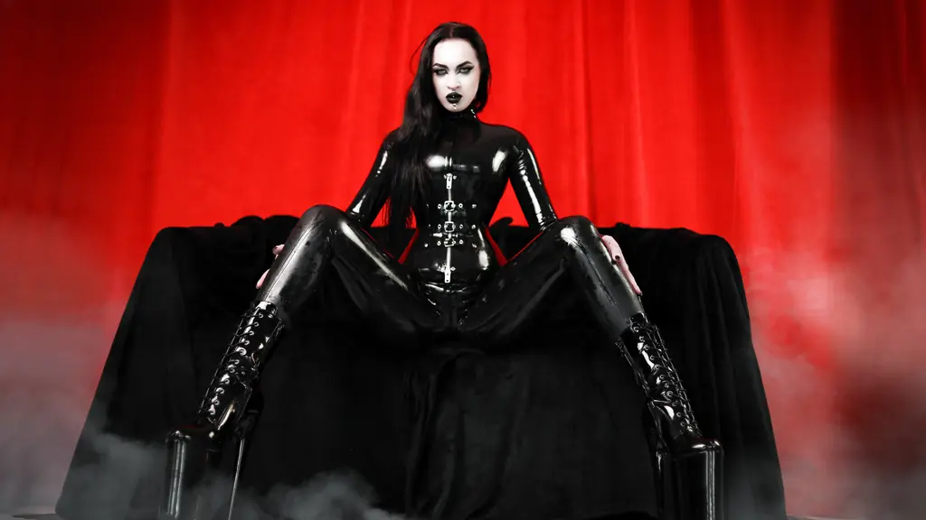 Show privé avec VenenaShwarz