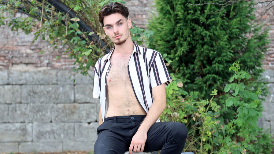 Live Sex Chat with DeanMorrow