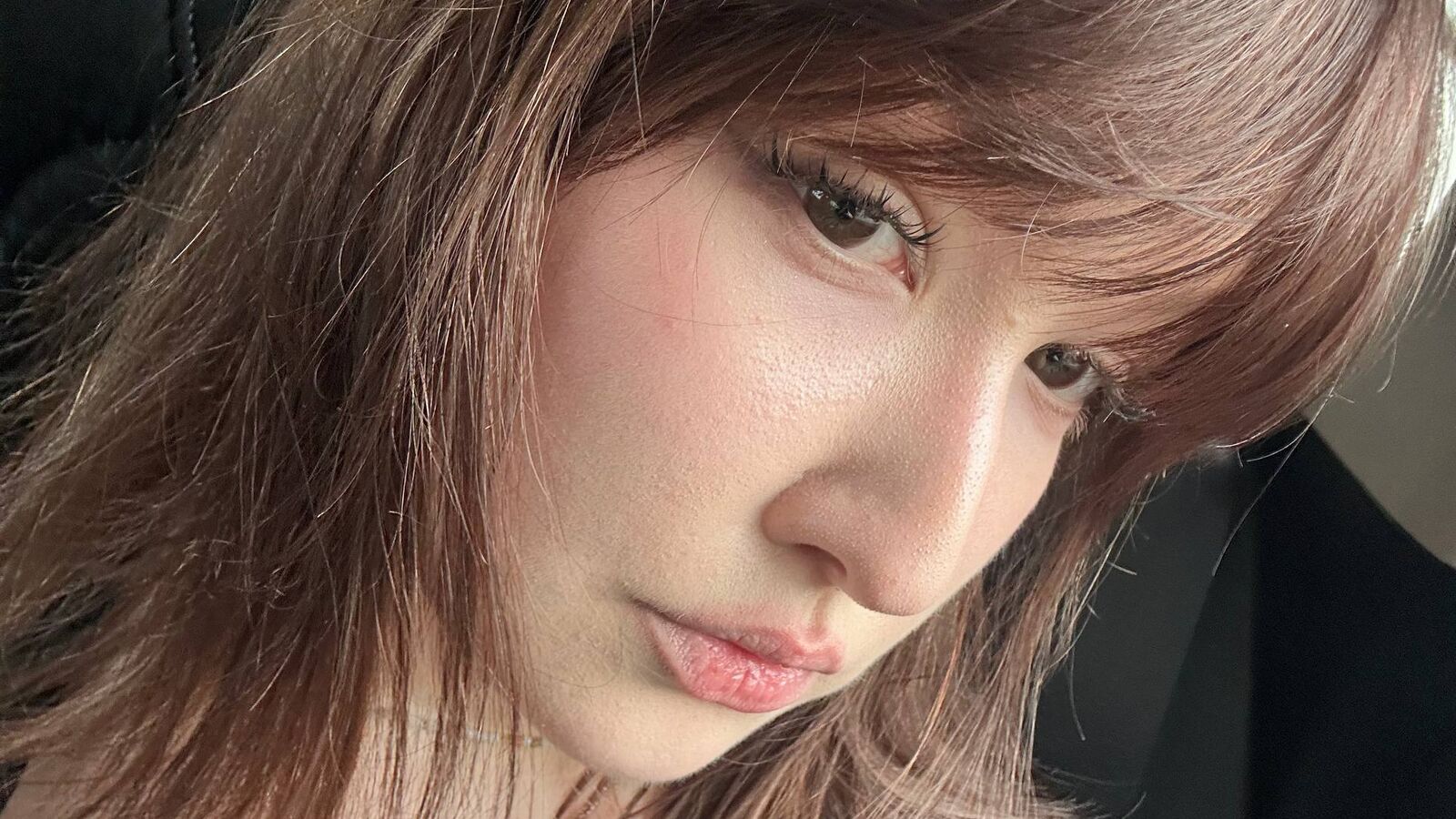 AlizaShaner erotic portrait