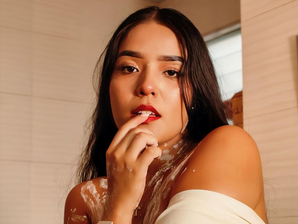 AnnieLanz Nude