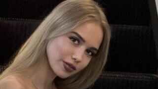 Kostenlos Nackt LaylaIversen