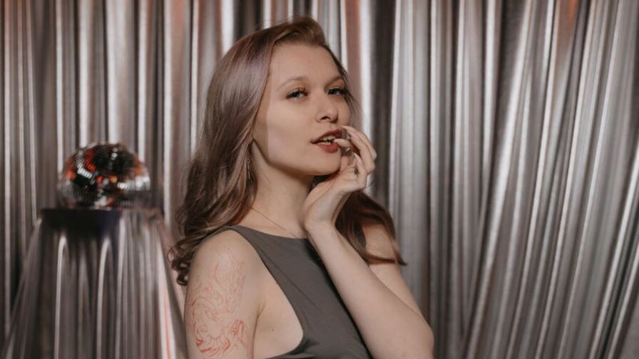 Discover PortiaFudge VIP show