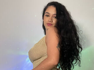 Webcam model LyzGuzman from LiveJasmin