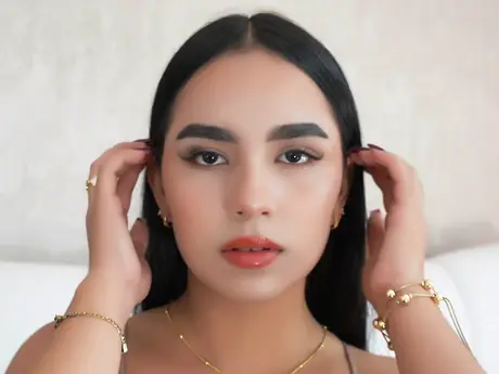 Chat with LizzaJoy