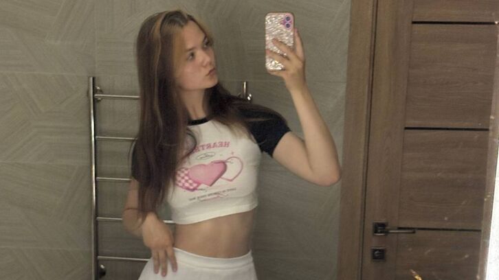 BeliaAlvino live webcam show