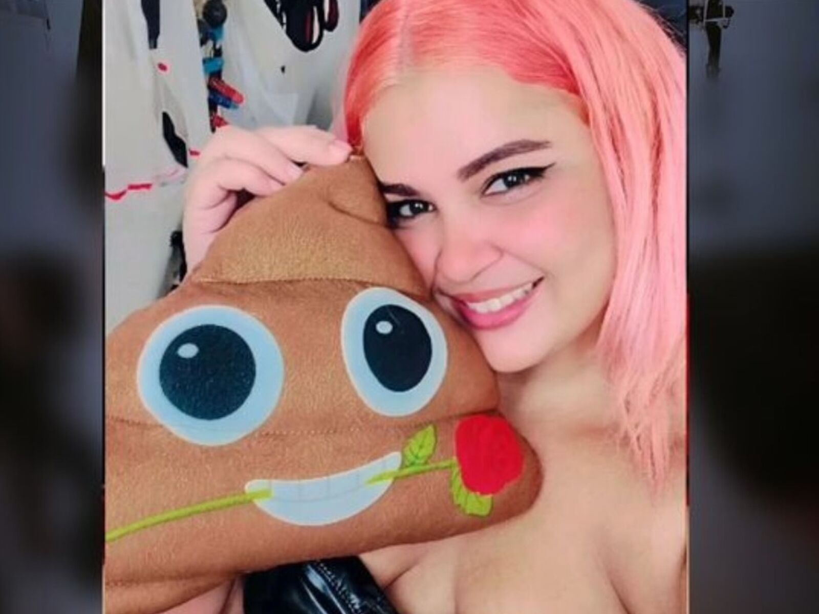 Live cam for KatherinaRoods