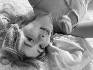 KellyMontrose Pics